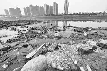 洗衣水、餐飲水、養殖尾水、泥漿水、醫療污泥…… 新版“水條例”“嚴管”這些污水